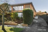 https://images.listonce.com.au/custom/160x/listings/450-belford-road-kew-east-vic-3102/216/01741216_img_12.jpg?unkxGHcIE4Q