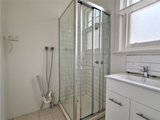 https://images.listonce.com.au/custom/160x/listings/450-grove-road-hawthorn-vic-3122/714/01928714_img_06.jpg?PZ8G5XwO8b4