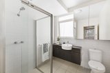 https://images.listonce.com.au/custom/160x/listings/450-leura-grove-hawthorn-east-vic-3123/477/00648477_img_06.jpg?97SPhL-OAl8