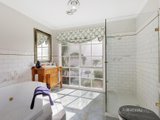 https://images.listonce.com.au/custom/160x/listings/451-53-yarra-valley-boulevard-bulleen-vic-3105/797/01736797_img_05.jpg?saoubzopZys