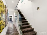 https://images.listonce.com.au/custom/160x/listings/4515-beach-street-port-melbourne-vic-3207/019/01088019_img_07.jpg?xl0kzed9hPg