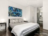 https://images.listonce.com.au/custom/160x/listings/4515-beach-street-port-melbourne-vic-3207/019/01088019_img_08.jpg?4D-S9aC91v4