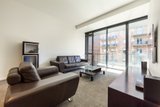 https://images.listonce.com.au/custom/160x/listings/452-esplanade-west-port-melbourne-vic-3207/631/01853631_img_02.jpg?DvtB5RH54V4
