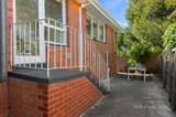 https://images.listonce.com.au/custom/160x/listings/452-pakington-street-kew-vic-3101/293/01639293_img_06.jpg?y9N7ORFVJIw