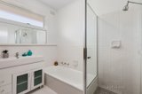 https://images.listonce.com.au/custom/160x/listings/452-pakington-street-kew-vic-3101/628/00484628_img_04.jpg?tbdU4_XsL4g