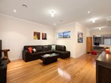 https://images.listonce.com.au/custom/160x/listings/4528-530-pascoe-vale-road-pascoe-vale-vic-3044/682/00847682_img_05.jpg?Lzd49N3XPAk