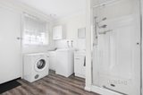 https://images.listonce.com.au/custom/160x/listings/453-regent-street-whittington-vic-3219/493/01732493_img_09.jpg?zSNTjiNVyNc