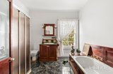 https://images.listonce.com.au/custom/160x/listings/454-458-victoria-street-north-melbourne-vic-3051/020/01980020_img_09.jpg?xHCzmqPbWLM