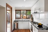https://images.listonce.com.au/custom/160x/listings/454-banksia-street-heidelberg-vic-3084/215/01947215_img_03.jpg?zwSyF72IXaQ