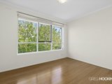 https://images.listonce.com.au/custom/160x/listings/456-rayner-street-altona-vic-3018/933/01203933_img_08.jpg?SUq1OhvF4hY