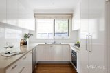 https://images.listonce.com.au/custom/160x/listings/458-harp-road-kew-vic-3101/300/01813300_img_05.jpg?ldTTd534YbU