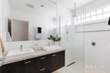 https://images.listonce.com.au/custom/160x/listings/458-harp-road-kew-vic-3101/300/01813300_img_08.jpg?A8q_VpyfBNI