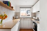 https://images.listonce.com.au/custom/160x/listings/4584-murray-road-preston-vic-3072/385/01810385_img_05.jpg?K43lYTe9l2g