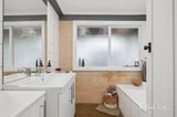https://images.listonce.com.au/custom/160x/listings/459-lauriston-road-lauriston-vic-3444/021/01822021_img_15.jpg?X9Jmurvlr7I