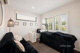 https://images.listonce.com.au/custom/160x/listings/46-berwick-street-lilydale-vic-3140/368/01617368_img_08.jpg?QJN1gElxAyI