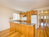 https://images.listonce.com.au/custom/160x/listings/46-bond-street-newtown-vic-3220/513/01899513_img_02.jpg?WlEogQwu8B0
