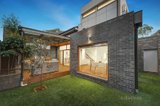 https://images.listonce.com.au/custom/160x/listings/46-bronte-street-heidelberg-vic-3084/272/00935272_img_12.jpg?VNazBJ4Uu88