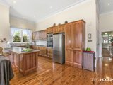 https://images.listonce.com.au/custom/160x/listings/46-cecil-street-williamstown-vic-3016/796/01203796_img_19.jpg?UoVEa_zbE00