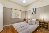 https://images.listonce.com.au/custom/160x/listings/46-doncaster-east-road-mitcham-vic-3132/424/00850424_img_06.jpg?p4s4P5azixs