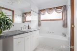 https://images.listonce.com.au/custom/160x/listings/46-dunbarton-drive-eltham-north-vic-3095/830/01766830_img_11.jpg?moaFvwKF_PM