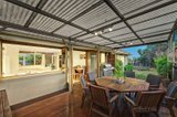 https://images.listonce.com.au/custom/160x/listings/46-earlwood-drive-wheelers-hill-vic-3150/285/00638285_img_09.jpg?mjGwwKiDEmo