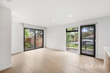 https://images.listonce.com.au/custom/160x/listings/46-edwin-street-ivanhoe-vic-3079/154/01888154_img_04.jpg?zOmWNTlwng0