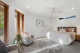 https://images.listonce.com.au/custom/160x/listings/46-flowerdale-road-glen-iris-vic-3146/255/01362255_img_09.jpg?KTOqdSf3KeE