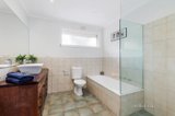 https://images.listonce.com.au/custom/160x/listings/46-fossickers-way-warrandyte-vic-3113/487/01172487_img_08.jpg?A1v4FNzzQS0