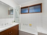 https://images.listonce.com.au/custom/160x/listings/46-gateshead-drive-wantirna-south-vic-3152/429/01119429_img_07.jpg?CYLiW4rtVPA