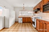https://images.listonce.com.au/custom/160x/listings/46-hamilton-street-niddrie-vic-3042/215/01748215_img_03.jpg?Bfu0D_Qmb1k