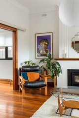 https://images.listonce.com.au/custom/160x/listings/46-hammond-street-thornbury-vic-3071/062/01899062_img_08.jpg?H3yBv4Km9Hs
