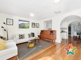 https://images.listonce.com.au/custom/160x/listings/46-helen-road-ferntree-gully-vic-3156/527/01525527_img_05.jpg?clWkI7huUS0