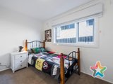 https://images.listonce.com.au/custom/160x/listings/46-helen-road-ferntree-gully-vic-3156/527/01525527_img_08.jpg?9sCp2ac0_2A