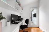 https://images.listonce.com.au/custom/160x/listings/46-henry-street-eltham-vic-3095/431/01951431_img_07.jpg?YfYbGlyopng