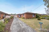 https://images.listonce.com.au/custom/160x/listings/46-iona-drive-sebastopol-vic-3356/561/01848561_img_07.jpg?E0eT2qfbfKc