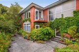 https://images.listonce.com.au/custom/160x/listings/46-john-street-elwood-vic-3184/337/01794337_img_01.jpg?chf1Q_k3XiY