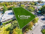 https://images.listonce.com.au/custom/160x/listings/46-kooyongkoot-road-hawthorn-vic-3122/715/01683715_img_01.jpg?8X_FXdYqU14