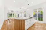 https://images.listonce.com.au/custom/160x/listings/46-lang-street-south-yarra-vic-3141/063/01954063_img_03.jpg?oSf--rbpokQ