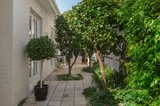 https://images.listonce.com.au/custom/160x/listings/46-lang-street-south-yarra-vic-3141/964/00715964_img_09.jpg?jHGDYuhrtOc