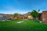 https://images.listonce.com.au/custom/160x/listings/46-latham-street-bentleigh-east-vic-3165/443/00676443_img_08.jpg?7IbuGNctdiY