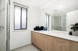 https://images.listonce.com.au/custom/160x/listings/46-longford-road-alfredton-vic-3350/756/01226756_img_10.jpg?eiTEbpuGwhM