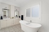 https://images.listonce.com.au/custom/160x/listings/46-market-street-essendon-vic-3040/017/01705017_img_18.jpg?Ncd-S3f3lCI