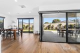 https://images.listonce.com.au/custom/160x/listings/46-mary-drive-alfredton-vic-3350/570/01893570_img_05.jpg?gHw_KBTL7k0