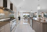 https://images.listonce.com.au/custom/160x/listings/46-morna-road-doncaster-east-vic-3109/031/01662031_img_06.jpg?2TvSHn3vKRA