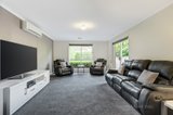 https://images.listonce.com.au/custom/160x/listings/46-packham-place-wonga-park-vic-3115/447/00483447_img_05.jpg?dWwPHP83ekc