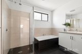 https://images.listonce.com.au/custom/160x/listings/46-portarlington-road-newcomb-vic-3219/135/01768135_img_13.jpg?RQxzJsDMDV4