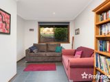 https://images.listonce.com.au/custom/160x/listings/46-regina-street-kilsyth-vic-3137/396/01526396_img_09.jpg?JVoT-3S2V3U