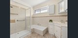 https://images.listonce.com.au/custom/160x/listings/46-rickards-avenue-knoxfield-vic-3180/185/01950185_img_01.jpg?lWMu4Vz8hdo