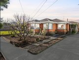 https://images.listonce.com.au/custom/160x/listings/46-rickards-avenue-knoxfield-vic-3180/185/01950185_img_04.jpg?ce1hGnmulVQ