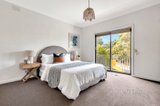 https://images.listonce.com.au/custom/160x/listings/46-riviera-road-avondale-heights-vic-3034/827/01636827_img_06.jpg?3fmiIur57WA